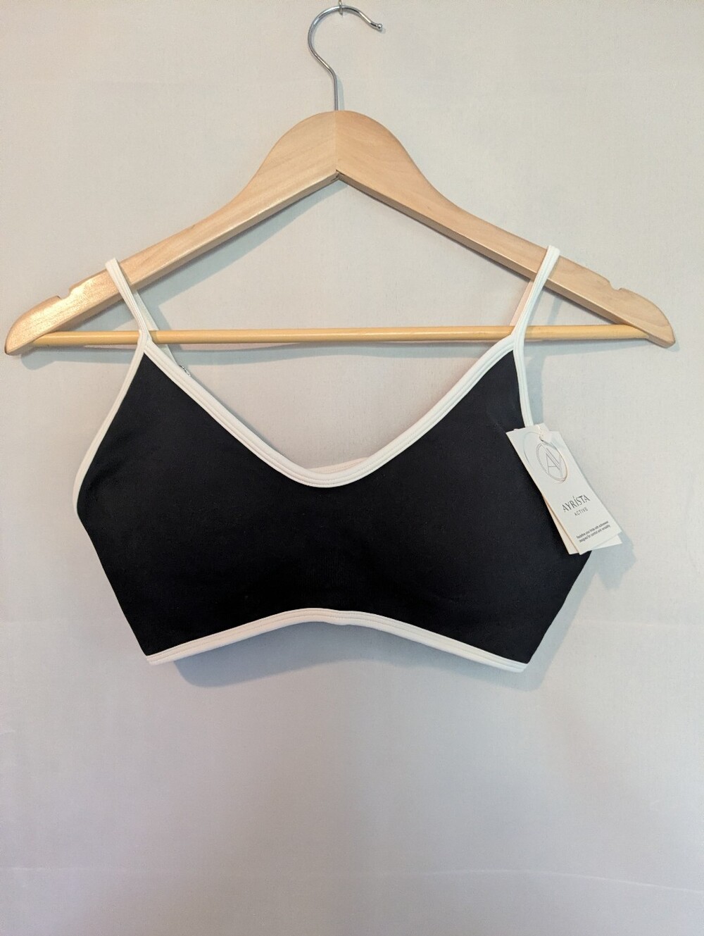 Ayrista Luxe Lift Seamless Sports Bra Black White XL NWT